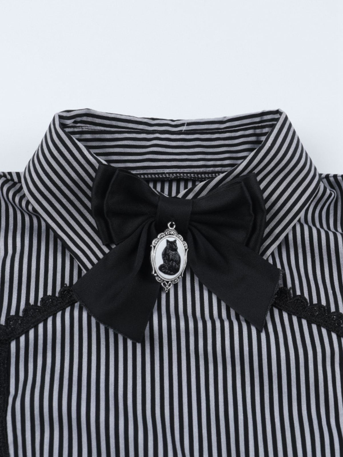 Gray 1930s Vertical Striped Puff Sleeve Ruffled Blouse